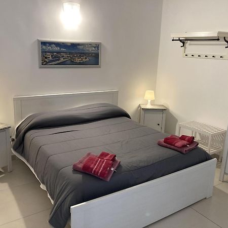 Appartamento Aurora Bari Exterior photo
