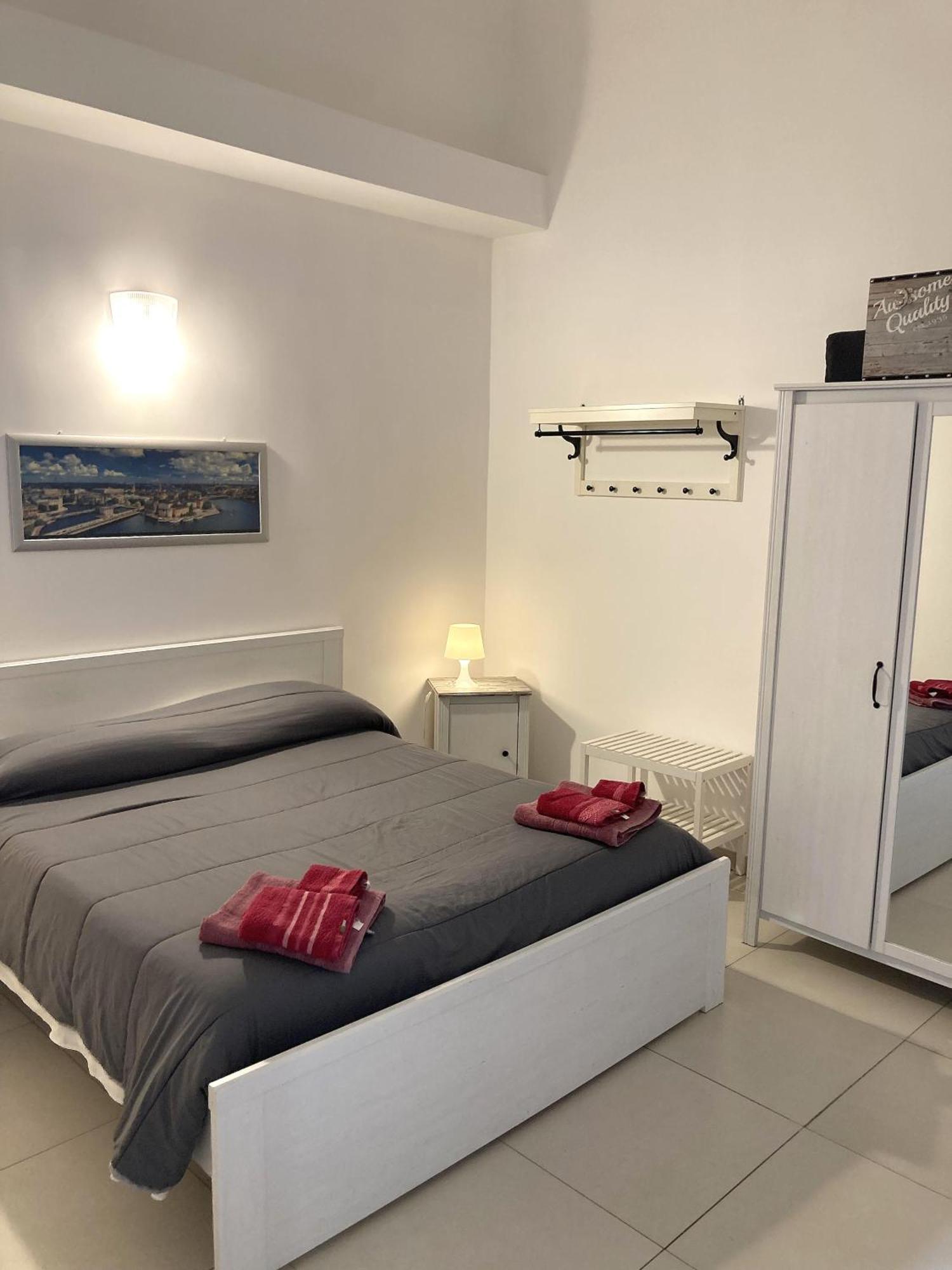 Appartamento Aurora Bari Exterior photo